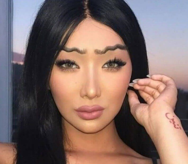 Squiggle Brows - USA