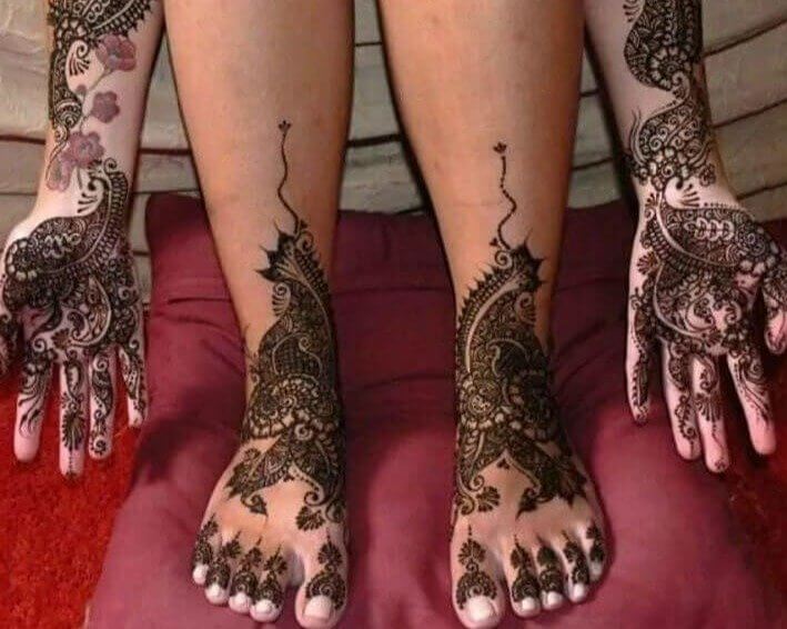 Henna Tattoos - India